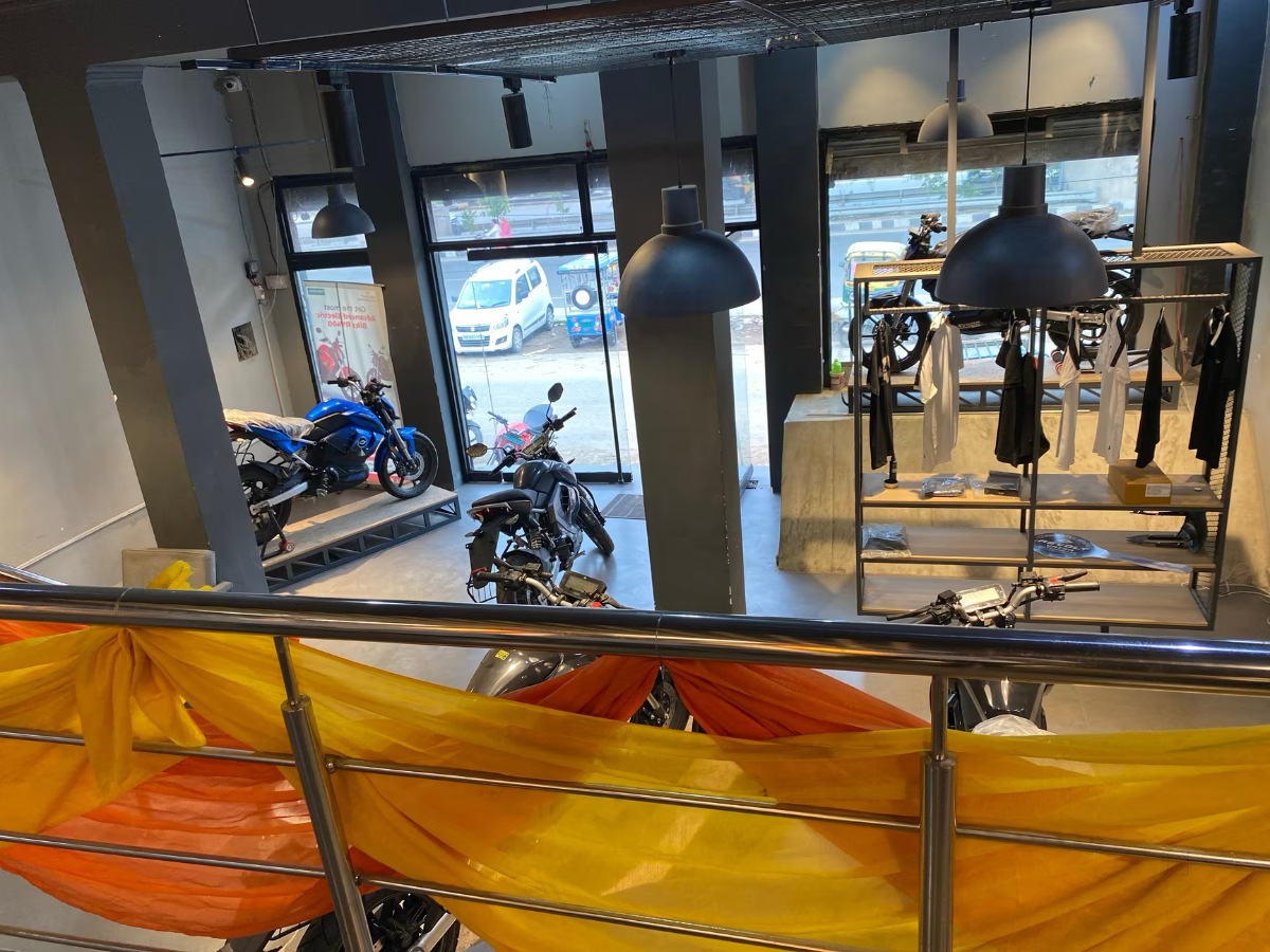 Revolt Motors design & decor