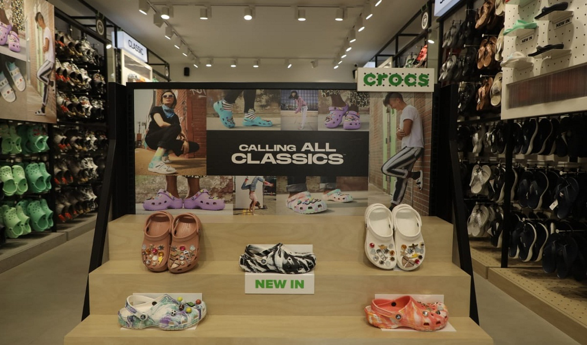 Crocs design & decor