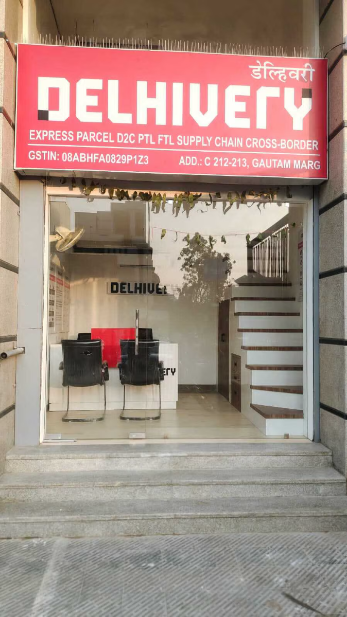 Delhivery new outlets