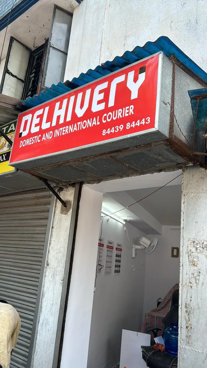 Delhivery new outlets
