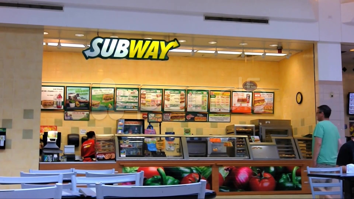 Subway design & decor
